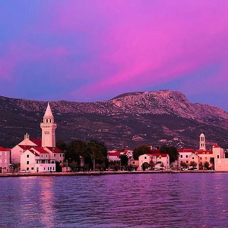 Apartments Ruza Kastela Bagian luar foto