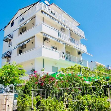 Apartments Ruza Kastela Bagian luar foto