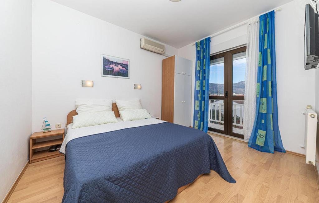 Apartments Ruza Kastela Bagian luar foto