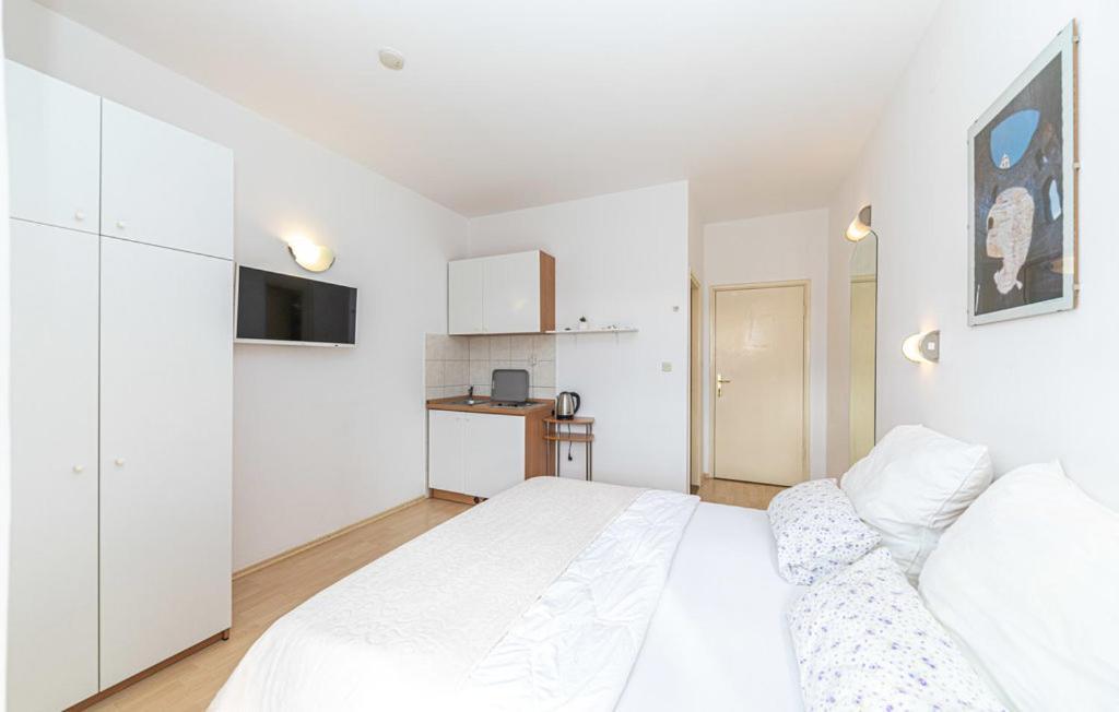 Apartments Ruza Kastela Bagian luar foto