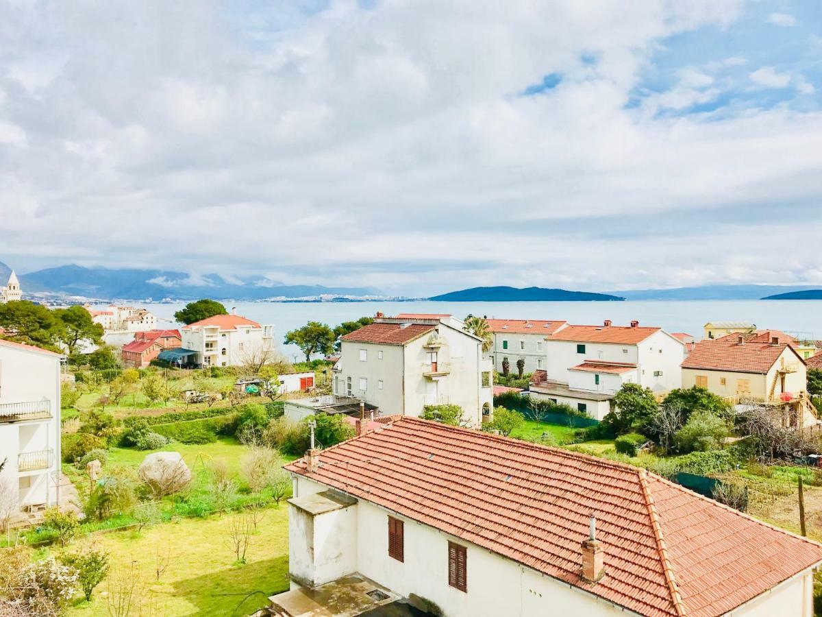 Apartments Ruza Kastela Bagian luar foto