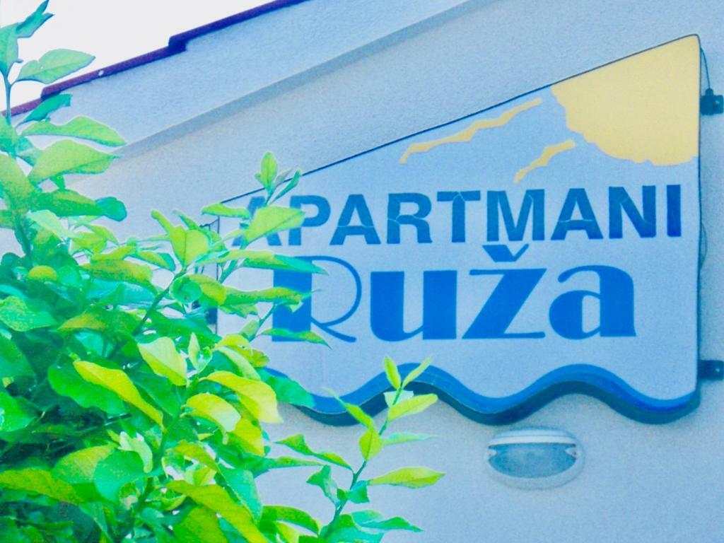 Apartments Ruza Kastela Bagian luar foto